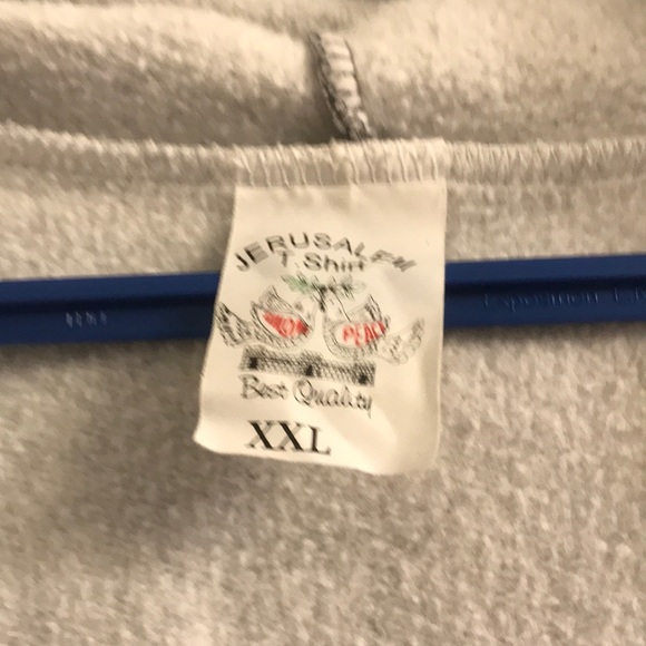 Zippered sweat shirt from Jerusalem - Picture 2 of 5